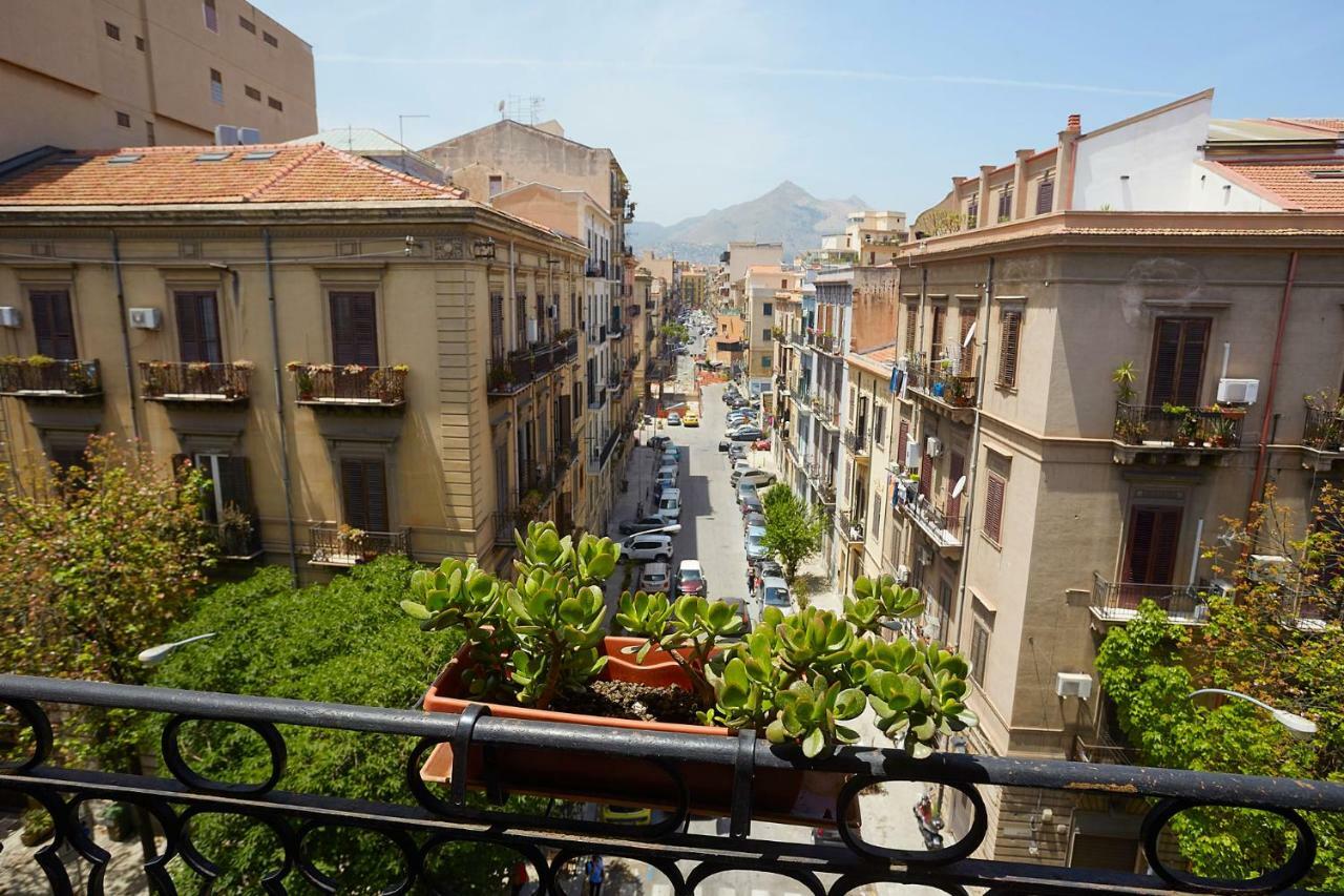 Casuzza Al Politeama Apartment Palermo Luaran gambar